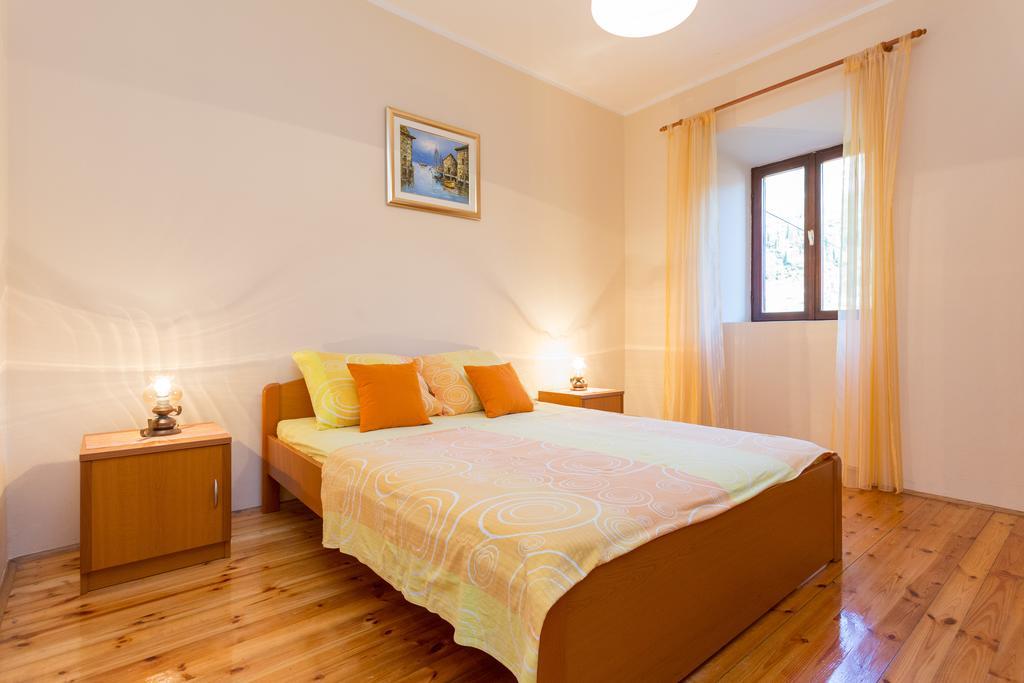 Holiday Home Urlovic Gruda Екстер'єр фото