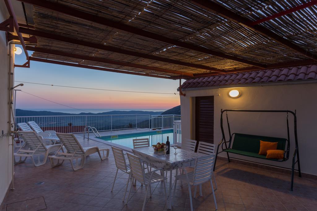 Holiday Home Urlovic Gruda Екстер'єр фото